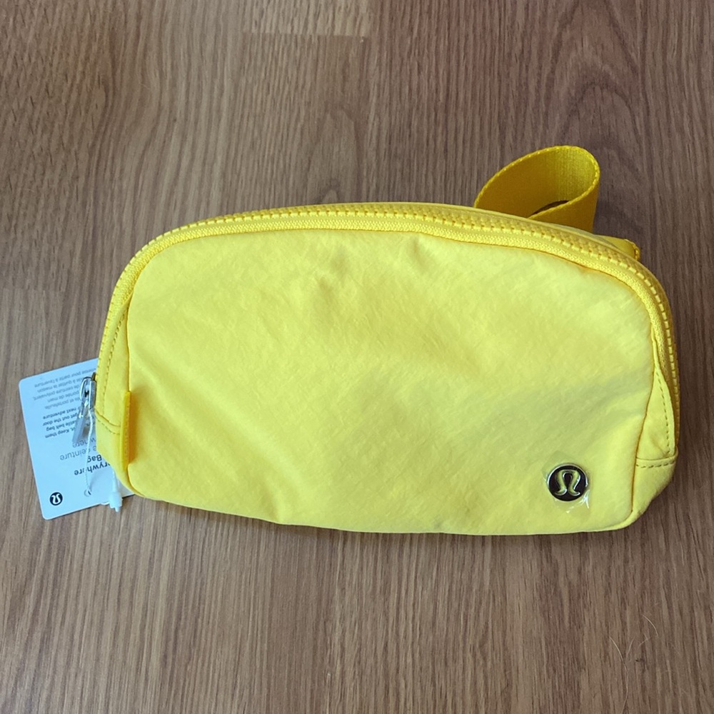 ❤️ Lululemon Utility Yellow Extended Strap Everywhere Belt Bag NWT